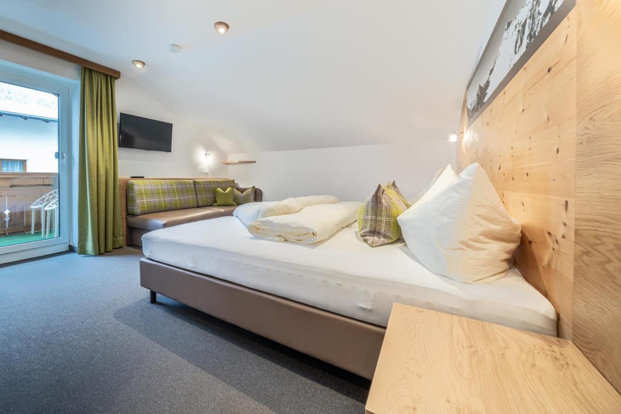 Garni Oetztal Rooms & Aparts Ζόλντεν Εξωτερικό φωτογραφία