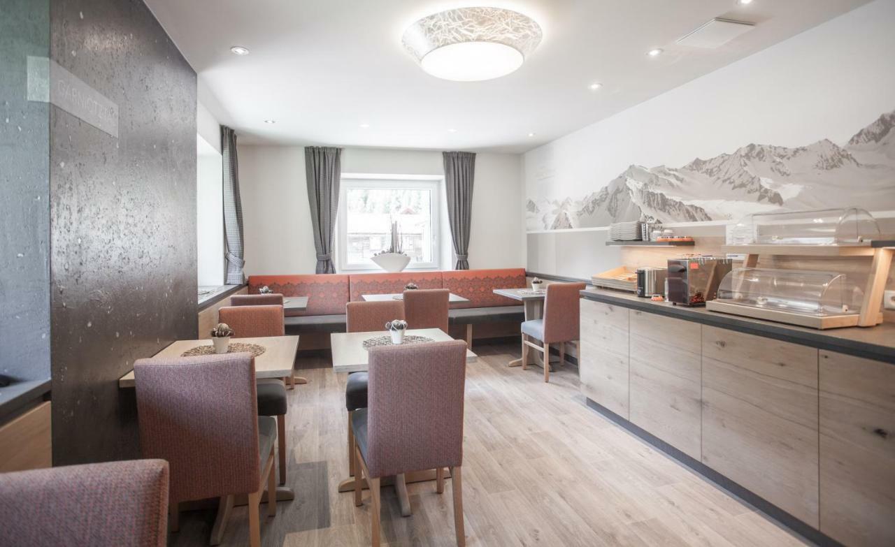 Garni Oetztal Rooms & Aparts Ζόλντεν Εξωτερικό φωτογραφία